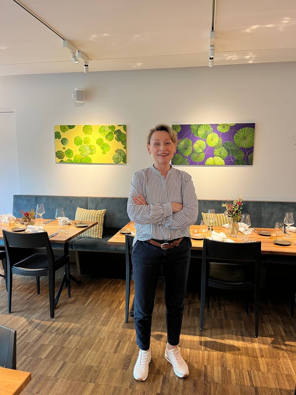 Solo-Ausstellung von Silvia Mende Zusammenarbeit der Galerie Kunstwerkstube mit dem Waldgasthaus Baldegg . Baden. Switzerland. Art. Kunst. Austellung