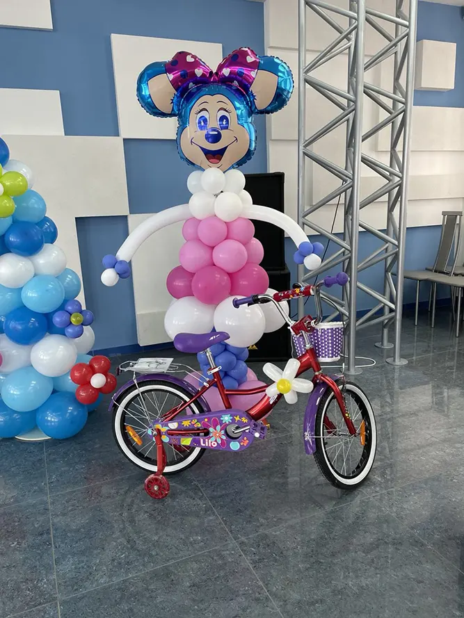 Фигурки из шаров для утренника и детского ДР: большие персонажи, наборы, фотозона Тирасполь 